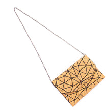 Load image into Gallery viewer, Cork-Geometric-Chain-Crossbody-Bag.jpg
